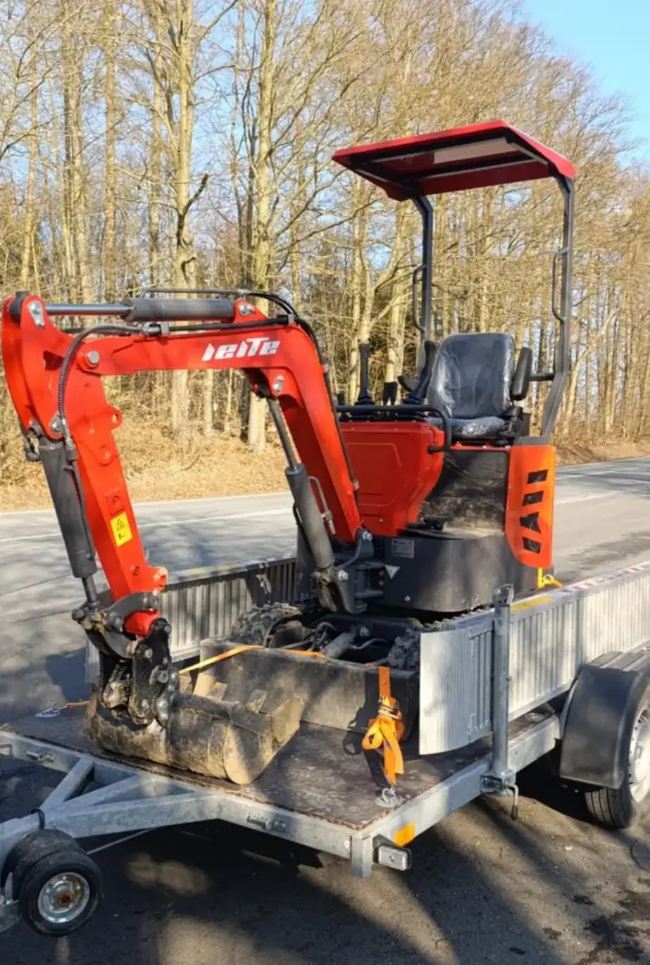 Minibagr pro zemní práce a výkopy