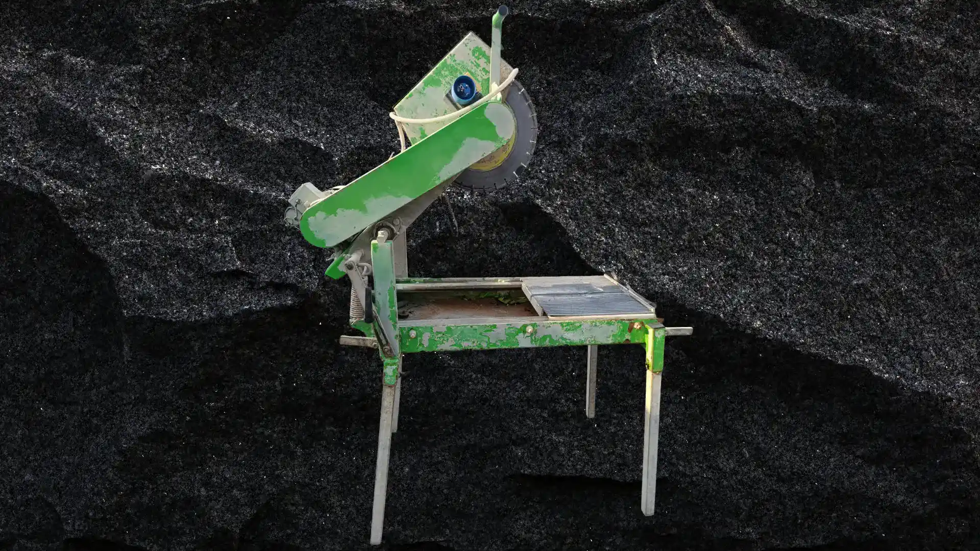 Řezačka obkladů s vodním chlazením - boční pohled 2